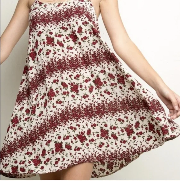 BRANDY MELVILLE Gaby Red Roses Sun Dress One Size - Picture 2 of 9